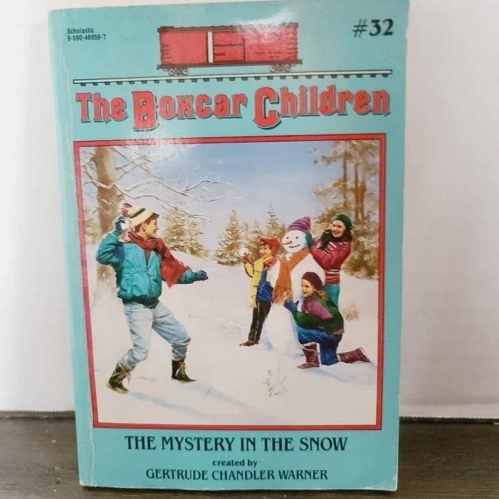 Vintage 1993 The Boxcar Children #32 The Mystery in the Snow Paperback Book
